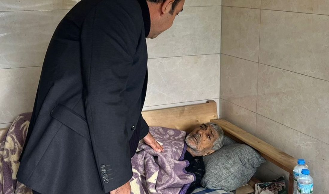 Büyük Birlik Partisi Ortaca İlçe Başkanı, Ortaca Merkez Camii’nde tek