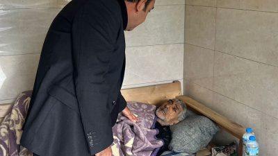 Büyük Birlik Partisi Ortaca İlçe Başkanı, Ortaca Merkez Camii’nde tek