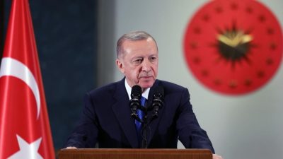 Cumhurbaşkanı Recep Tayyip Erdoğan, bağımlılık ve zararlı alışkanlıklarla mücadelenin önemine