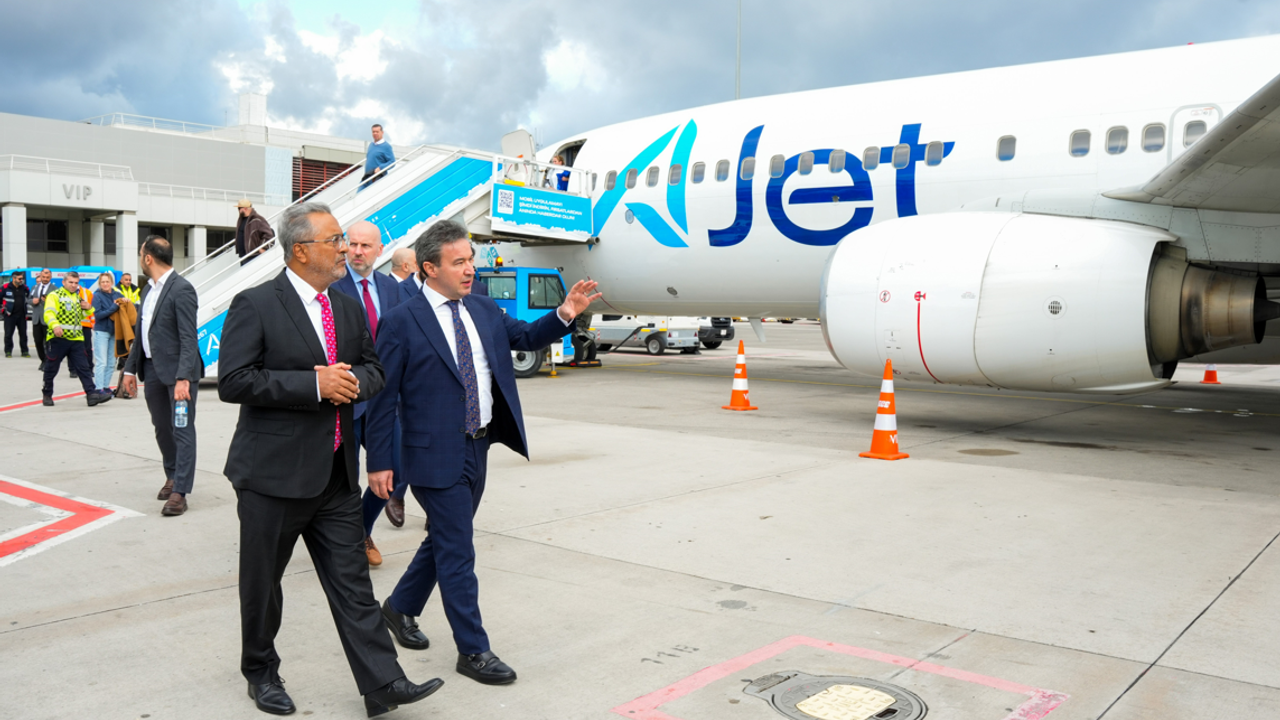 Türk Hava Yolları ve AJet Yönetim Kurulu Başkanı Ahmet Bolat,