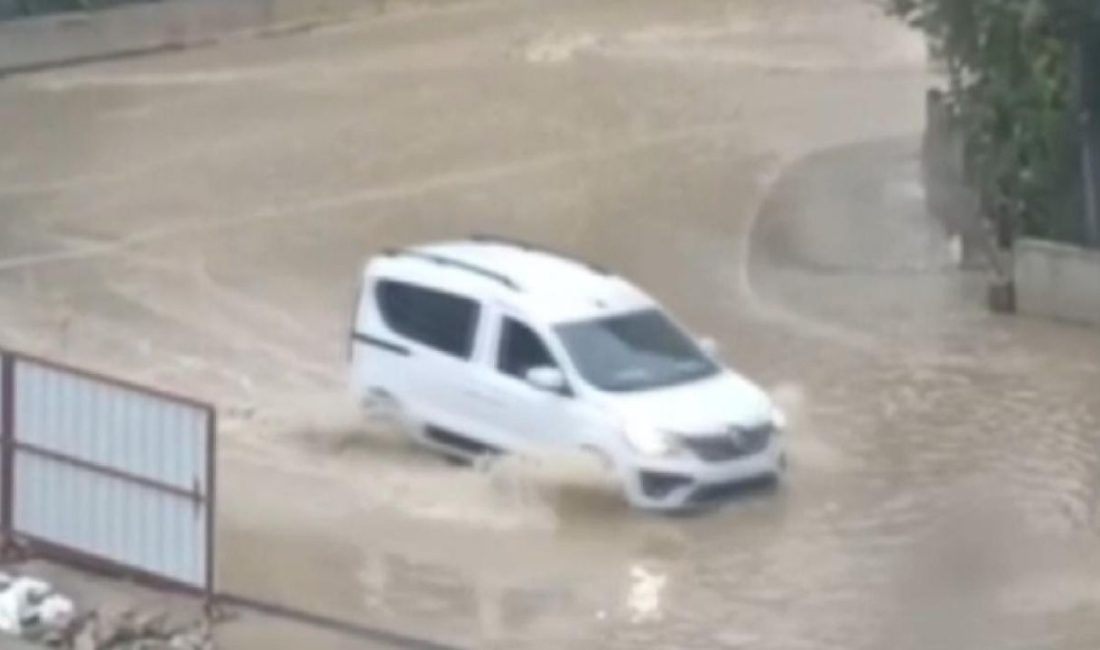 İzmir’in kuzey ilçeleri Aliağa, Foça, Dikili ve Bergama’da bu sabah