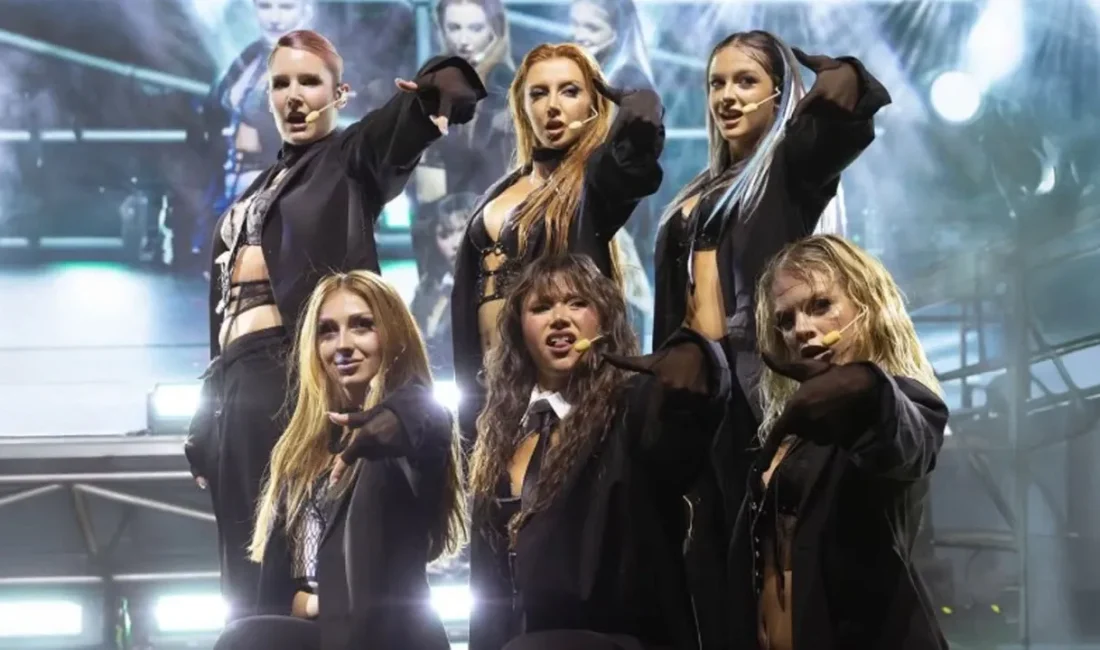 Manifest adlı müzik grubunun üyeleri ile “Aydeed” ismiyle tanınan sanatçı