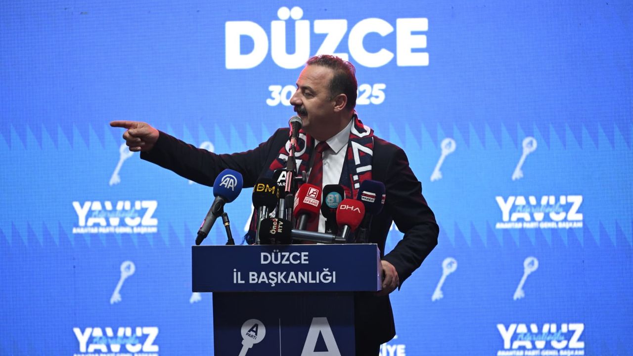 Anahtar Parti Genel Başkanı Yavuz Ağıralioğlu, Düzce’de Merkez İlçe Kongresine