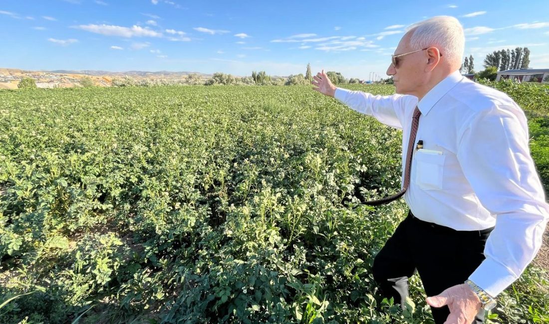 Başkent Üniversitesi kurucusu, bilim insanı Prof. Dr. Mehmet Haberal, özellikle