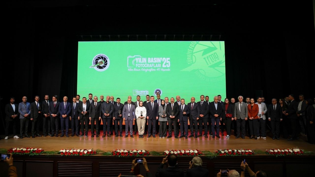 "Yılın Basın Fotoğrafları" yarışmasında ödüller sahiplerini buldu